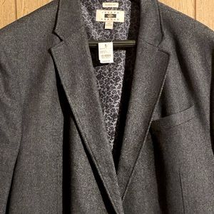 These are men’s sport jackets....very Nice.